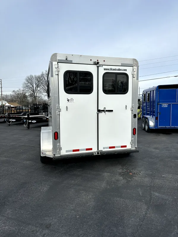 2021 Titan 2 Horse Trailer - Image 10